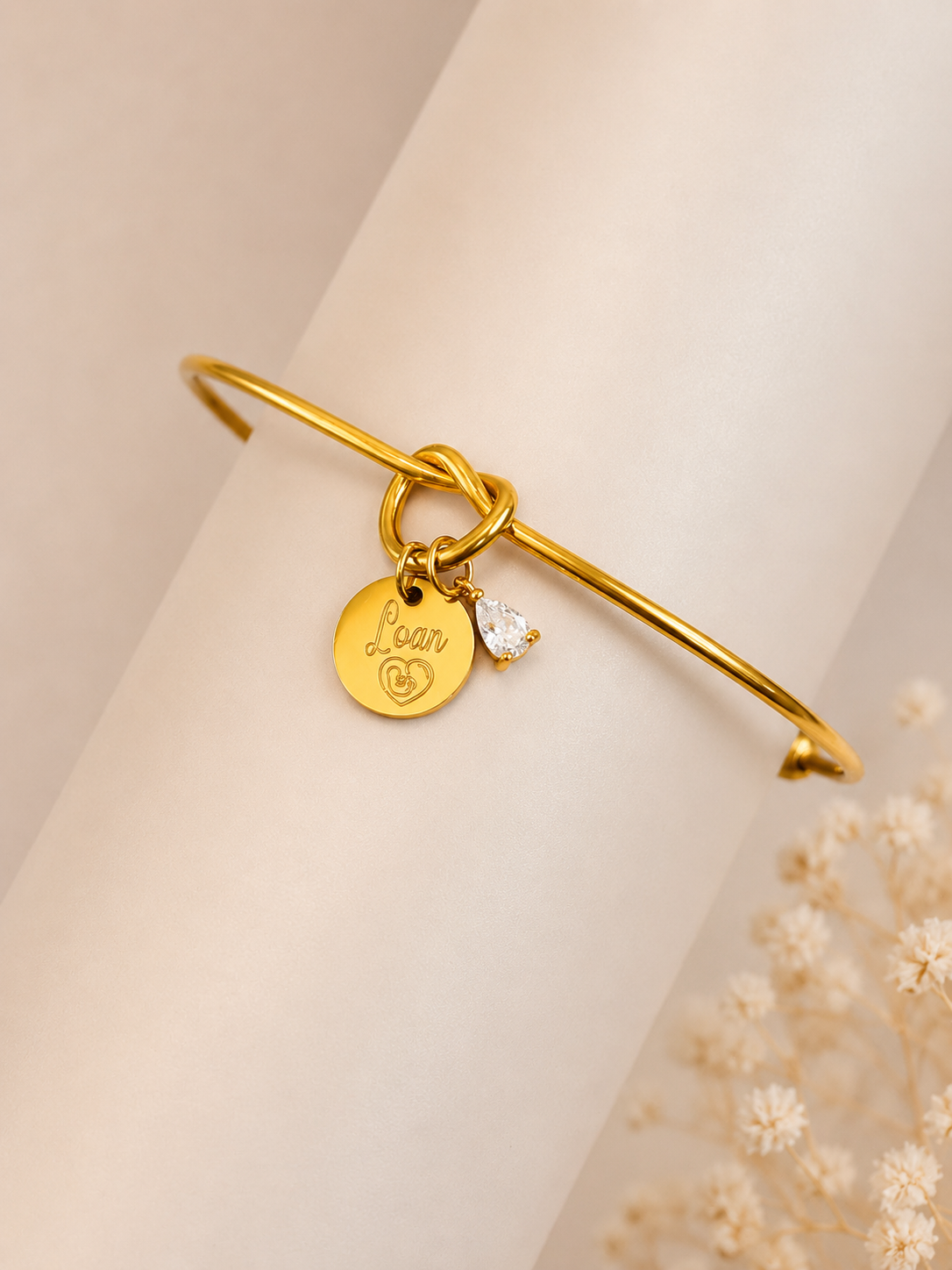 Bracelet jonc personnalisé femme Gemma. Gravéa Paris