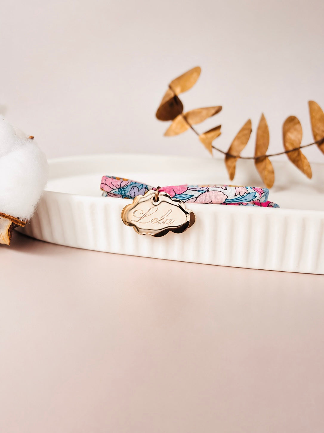 Bracelet Liberty personnalisé pour enfant avec médaille Nuage gravée de 15mm/25mm en acier inoxydable Rose Gold, taille réglable de 10 à 15 cm.