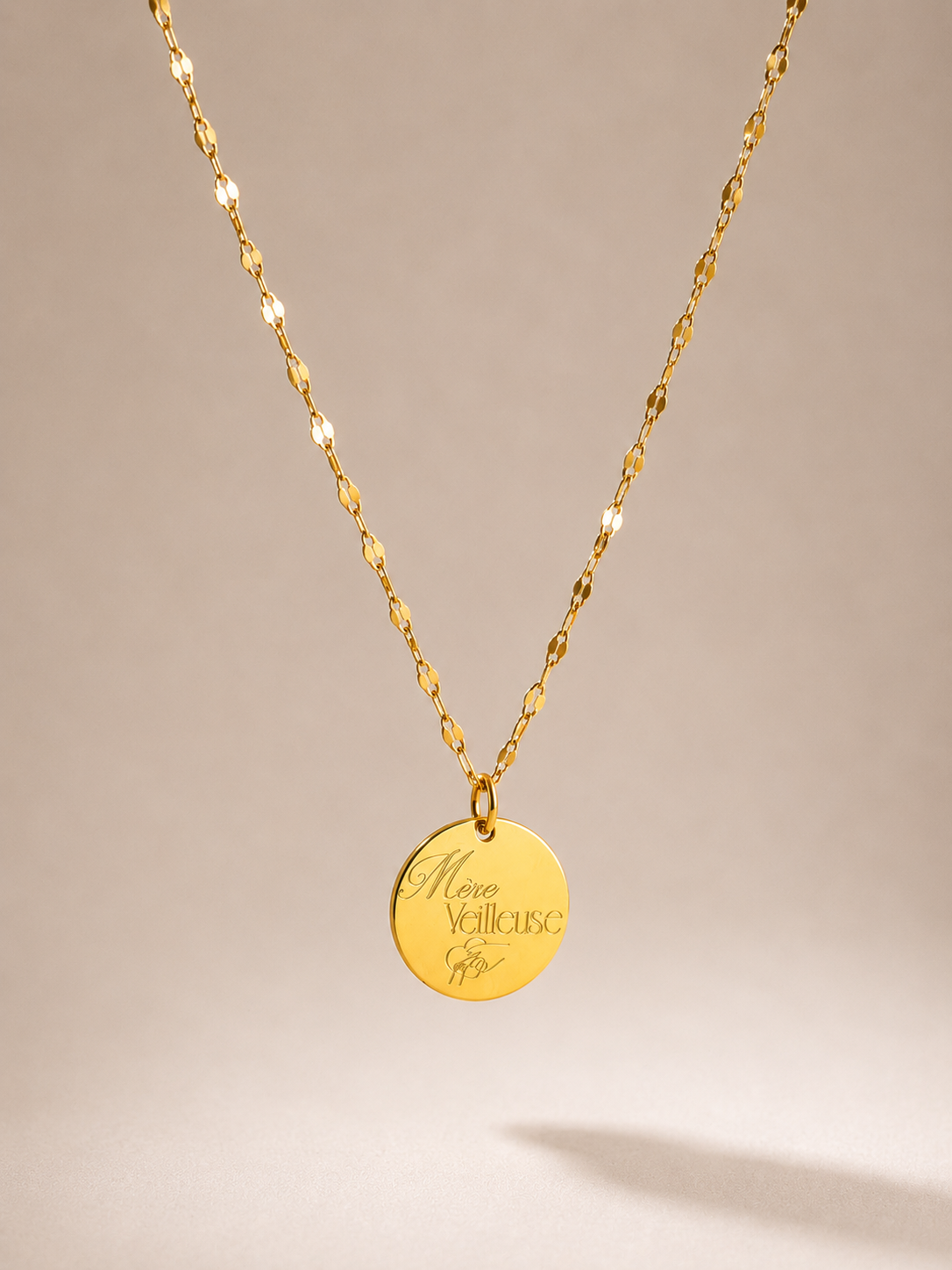 Collier personnalisé femme Suzanne chaîne diamantée.