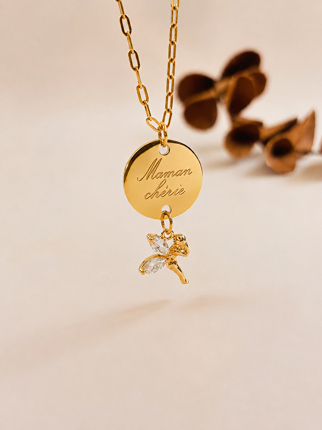 Collier femme avec médaille ronde de 15 mm à graver.