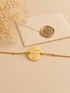     Bracelet personnalisé femme chaîne satellite en acier inoxydable finition or.