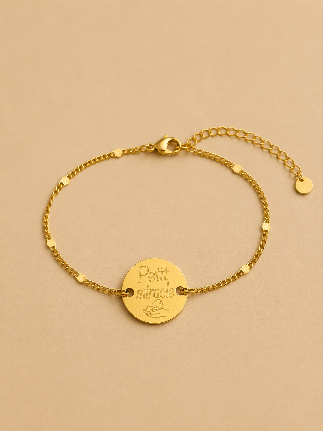 Bracelet personnalisé femme Livia en acier inoxydable or.