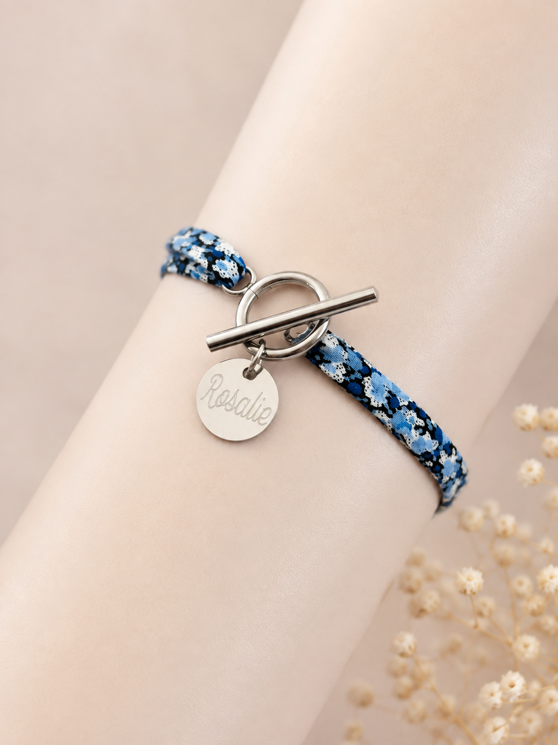 Bracelet Liberty élégant avec gravure personnalisée.