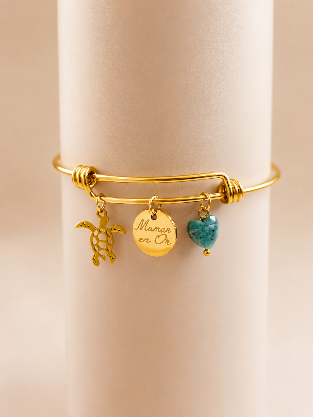 Bracelet jonc élégant à personnaliser.