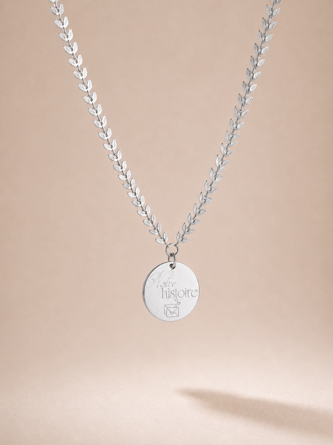     Collier personnalisé en acier inoxydable argent avec médaille ronde à graver